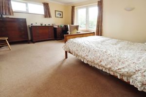 BEACON HEIGHTS- click for photo gallery